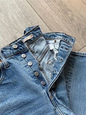 Levi's Women's Straight Leg Jeans — Light Blue Denim